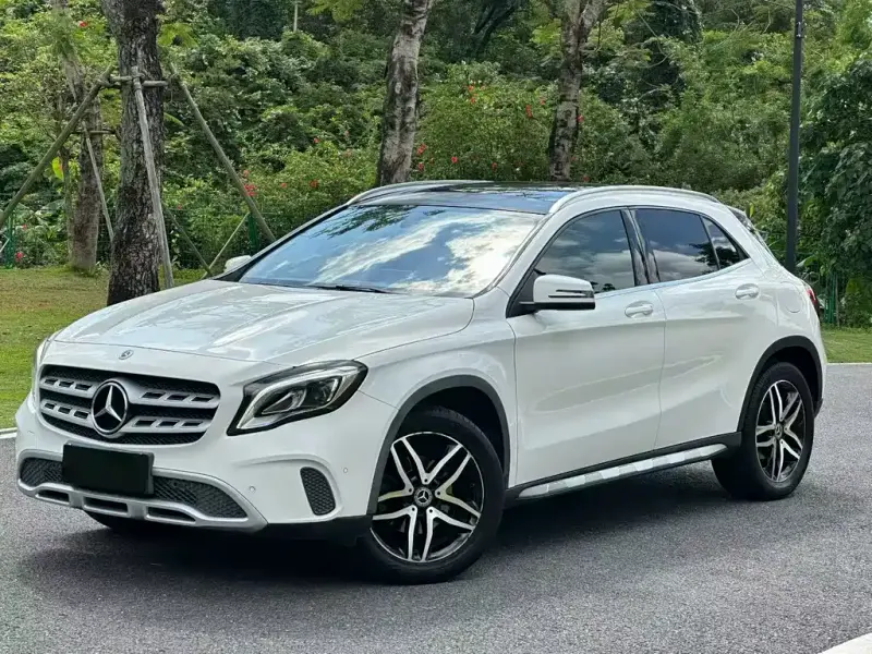 Mercedes-Benz GLA, 2017