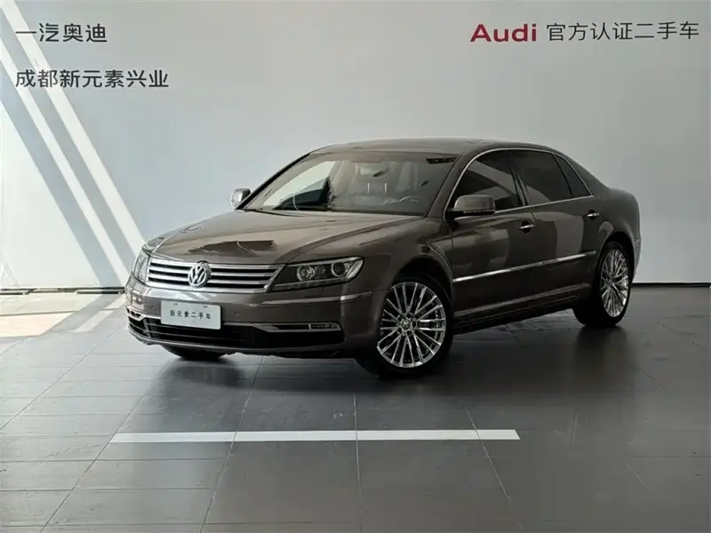 Volkswagen Phaeton, 2013
