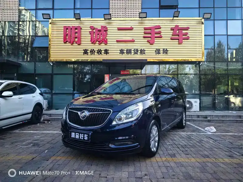 Buick GL8, 2017