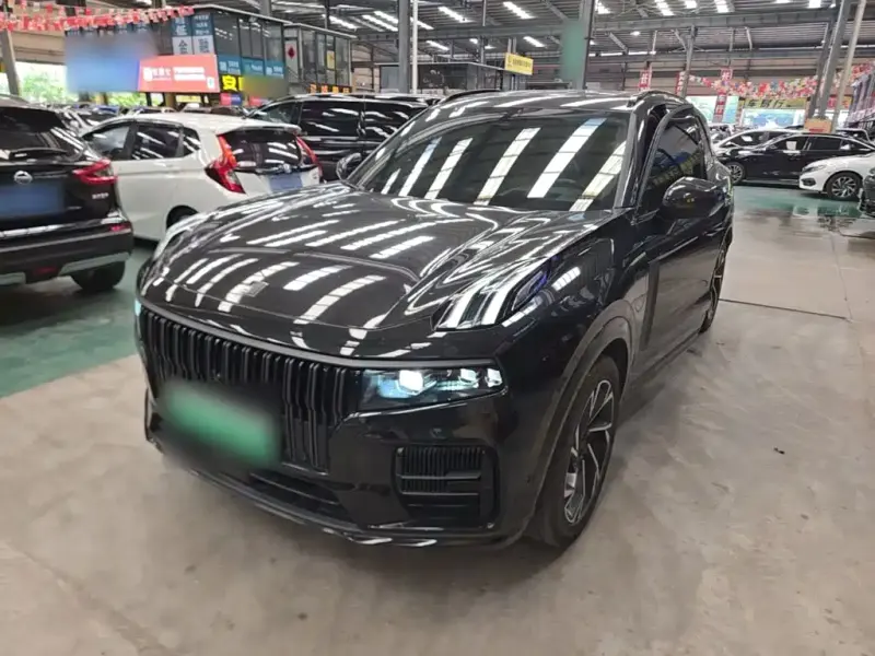 Lynk & Co 09 EM-P, 2022