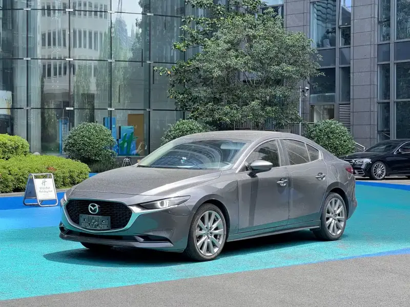Mazda 3 Axela, 2021