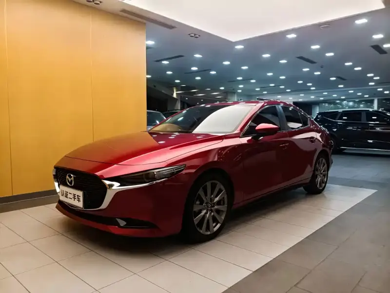 Mazda 3 Axela, 2021