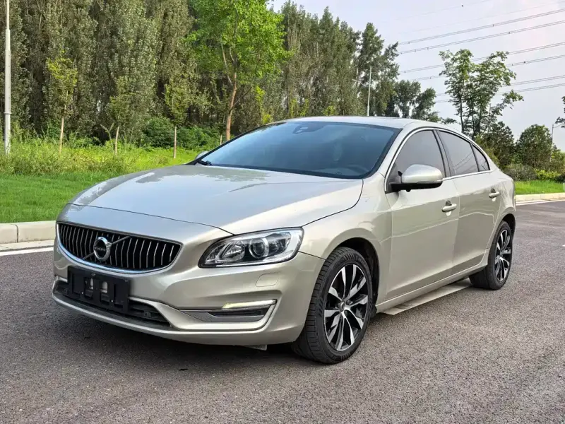 Volvo S60, 2020