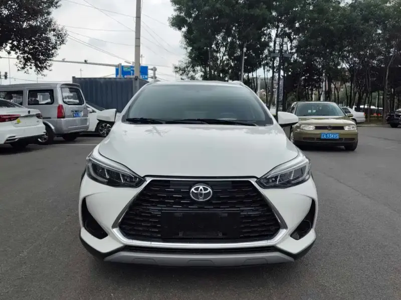 Toyota Yaris L, 2022