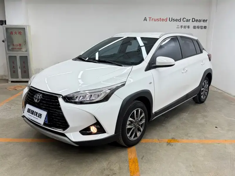 Toyota Yaris L, 2023