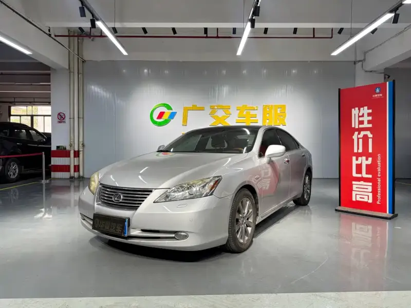 Lexus ES, 2009