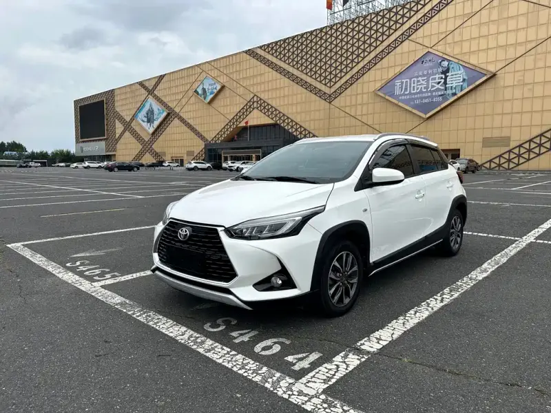 Toyota Yaris L, 2022