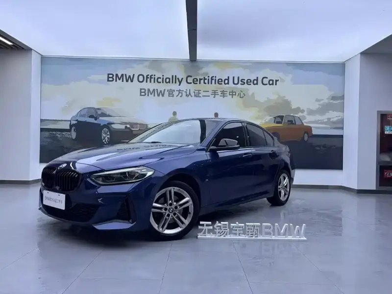 BMW 1 Series, 2022