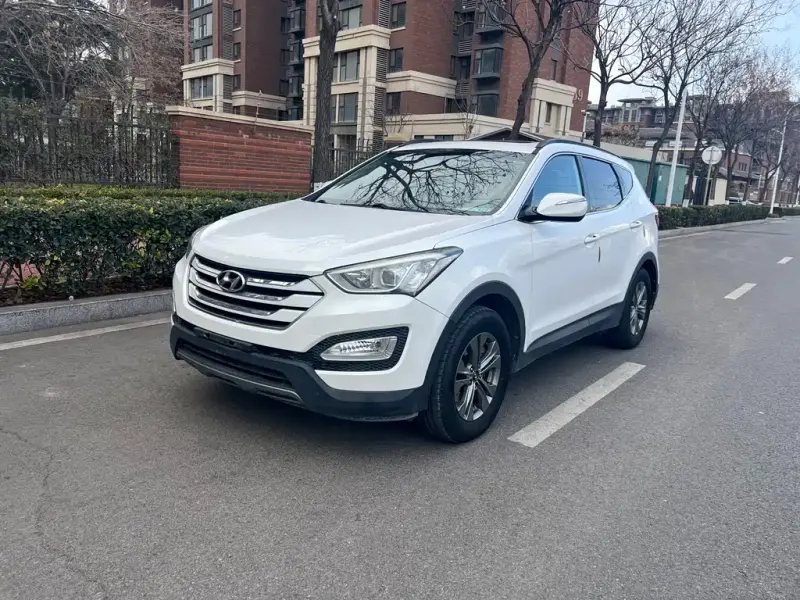 Hyundai Santa Fe, 2014
