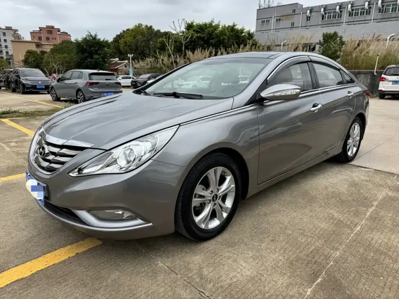 Hyundai Sonata, 2013
