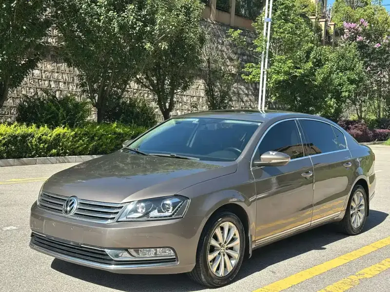 Volkswagen Magotan, 2013