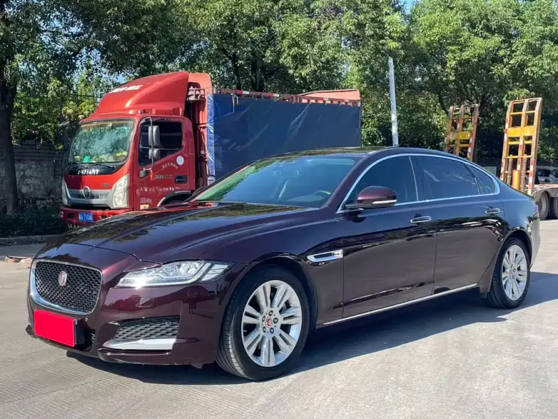 Jaguar XFL, 2018