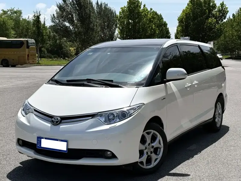Toyota Previa, 2011
