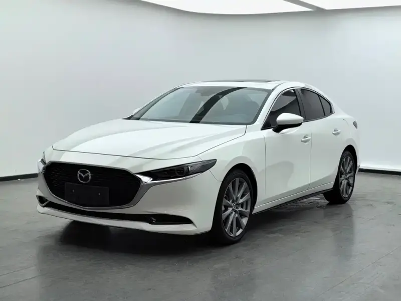 Mazda 3 Axela, 2024