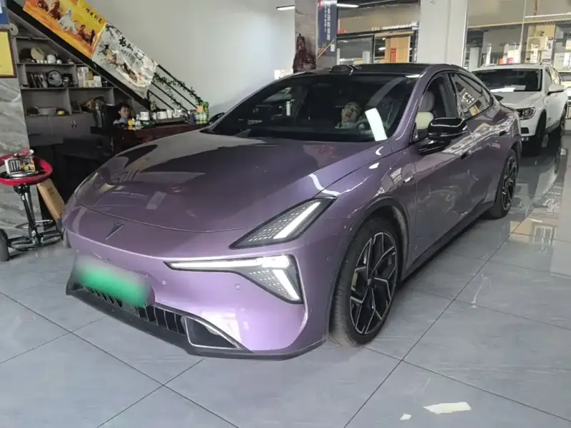 Deepal L06, 2025