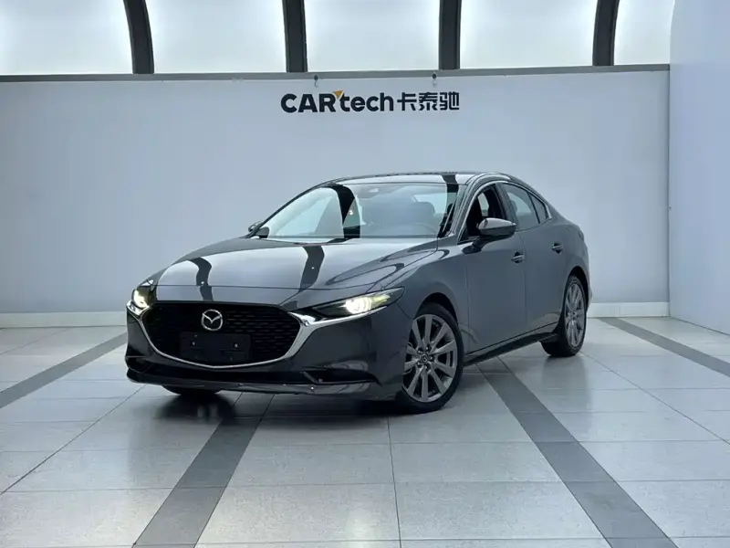 Mazda 3 Axela, 2023