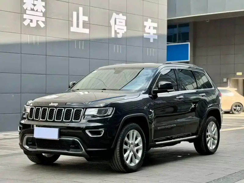 Jeep Grand Cherokee (Import), 2019