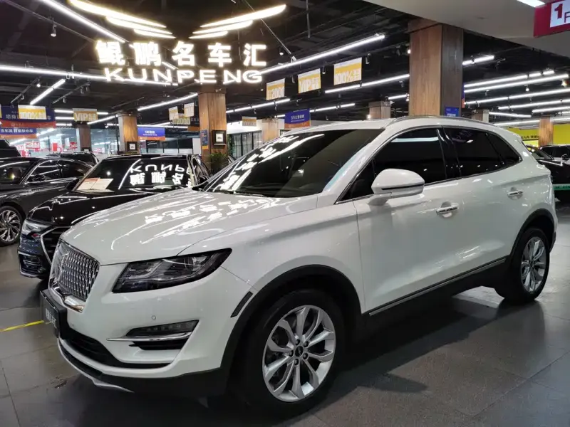 Lincoln MKC, 2019