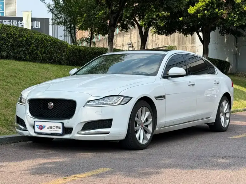 Jaguar XFL, 2019