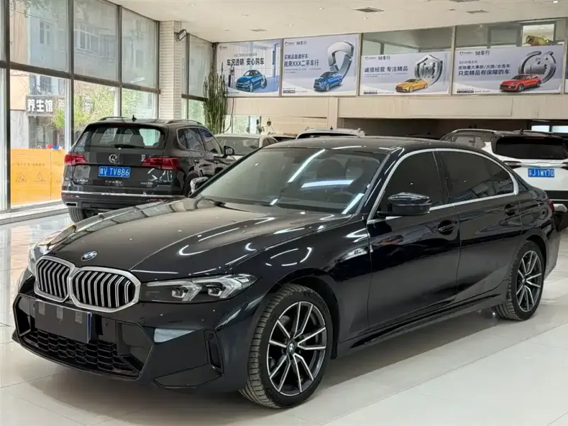 BMW 3 Series, 2023