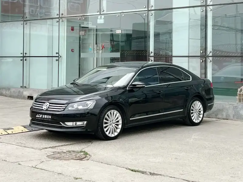 Volkswagen Passat, 2012