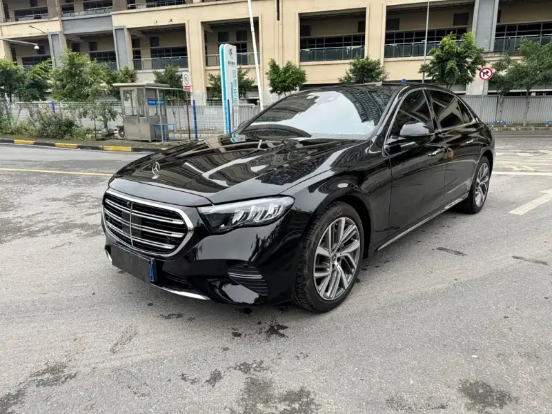 Mercedes-Benz E-Class, 2024