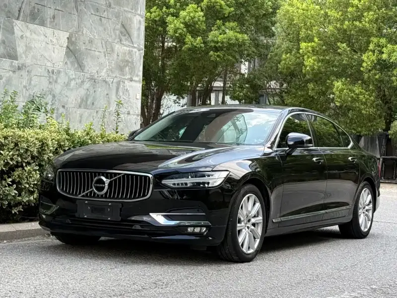 Volvo S90, 2020