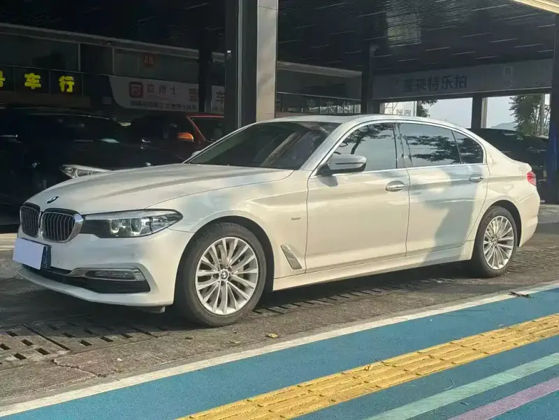 BMW 5 Series, 2018