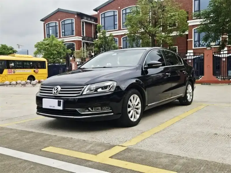 Volkswagen Magotan, 2013