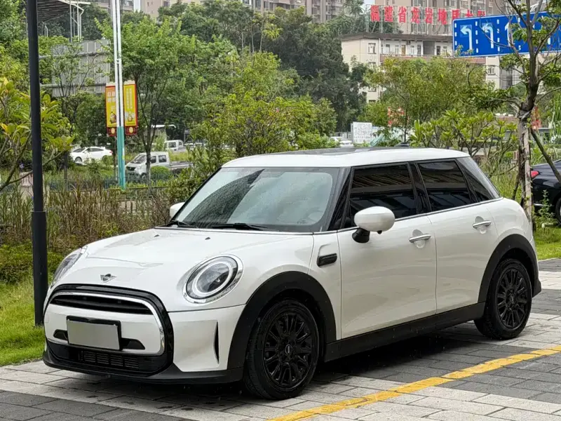 MINI Mini, 2023