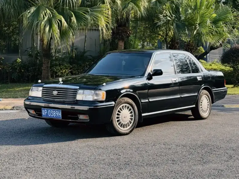 Toyota Crown, 1993