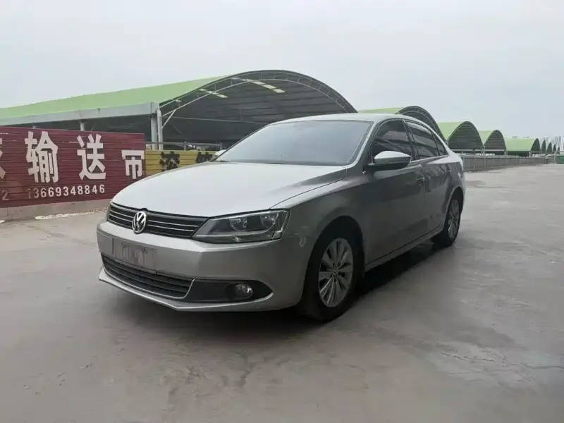 Volkswagen Sagitar, 2014