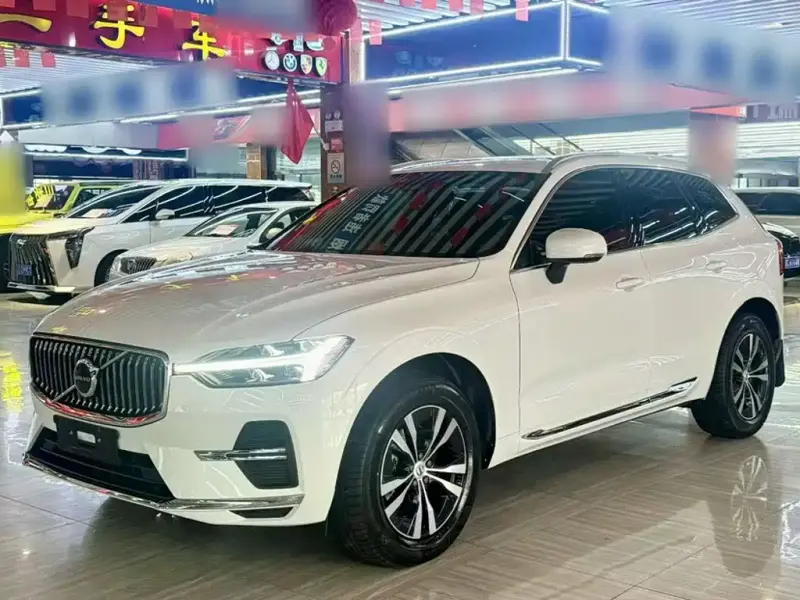 Volvo XC60, 2022