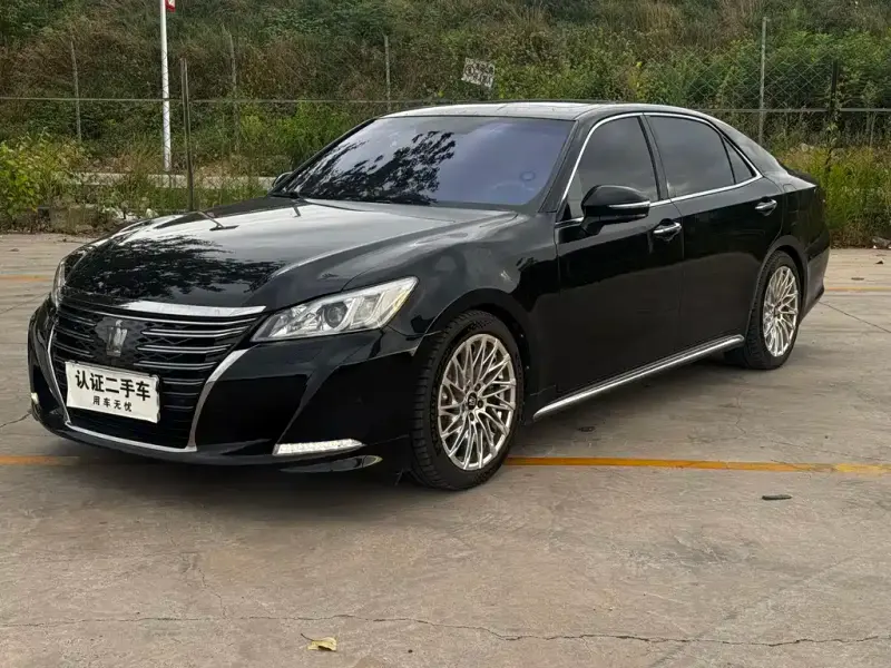 Toyota Crown, 2019