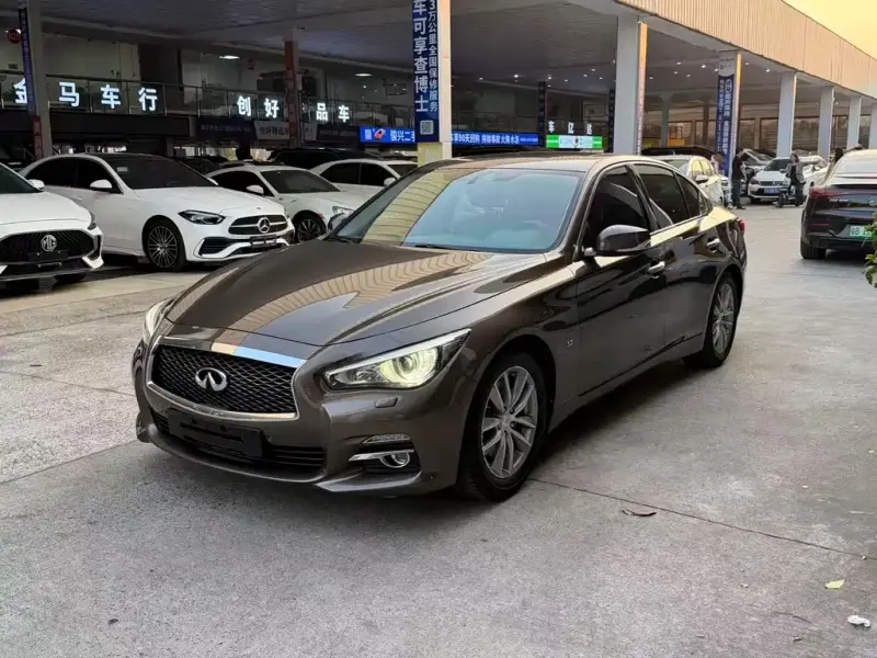 Infiniti Q50, 2014