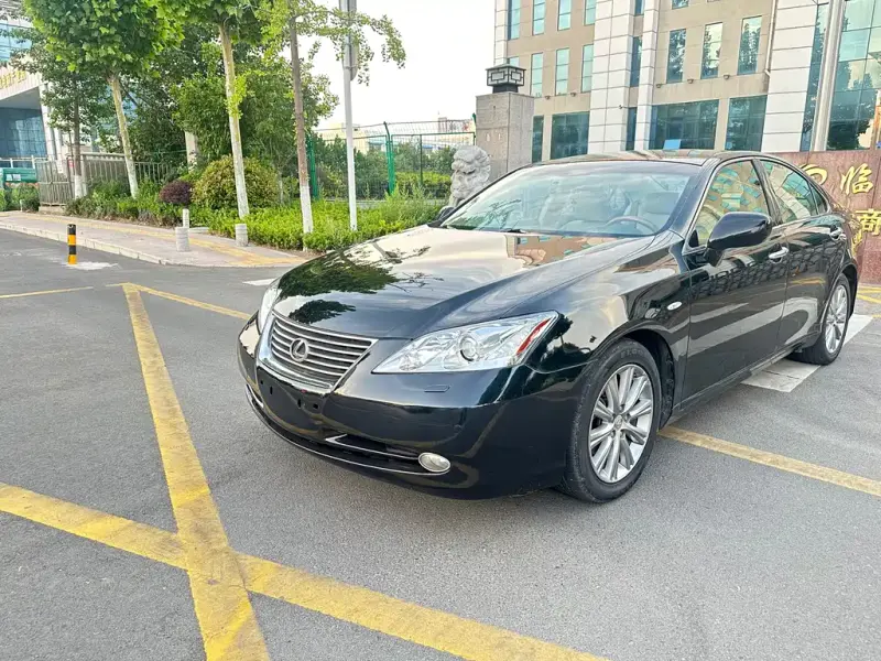 Lexus ES, 2009