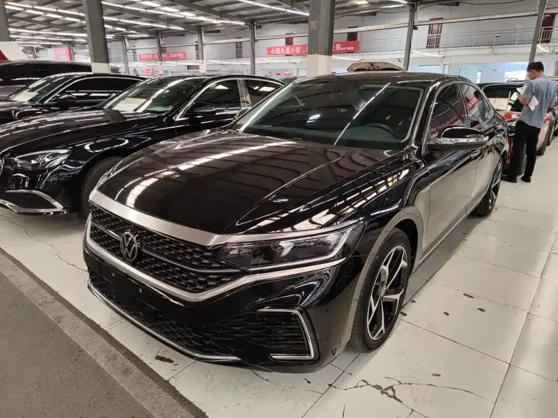 Volkswagen Passat, 2024