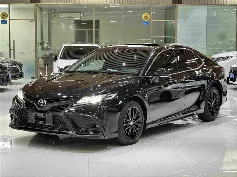Toyota Camry, 2023