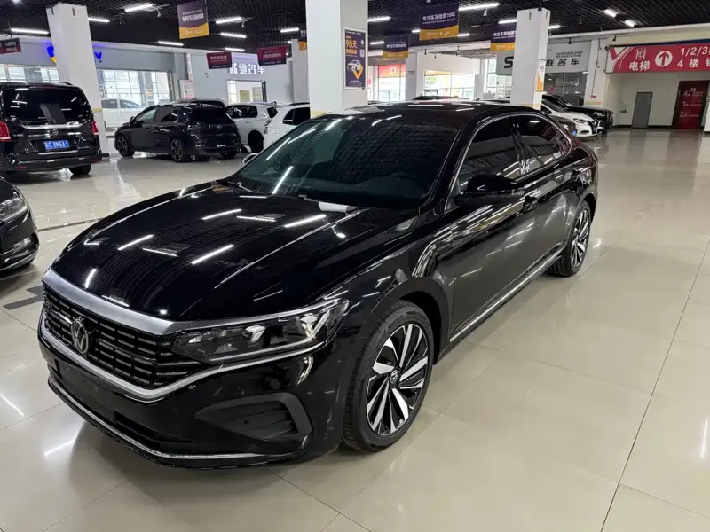 Volkswagen Passat, 2025