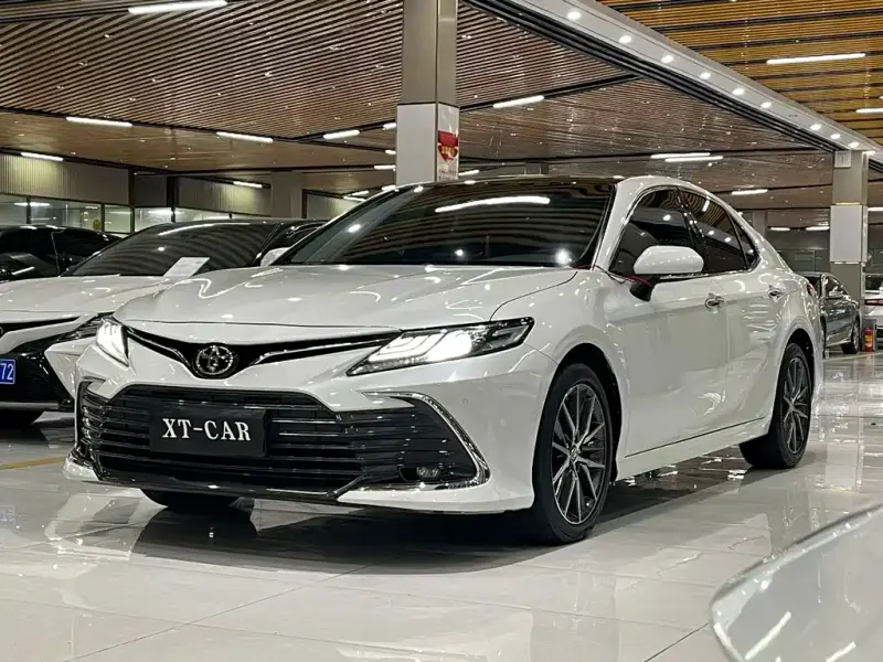 Toyota Camry, 2023