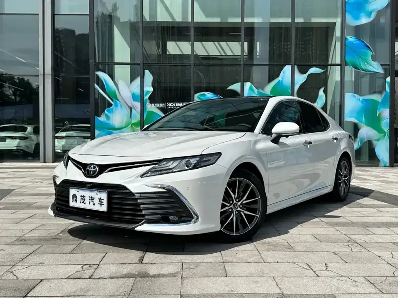Toyota Camry, 2023