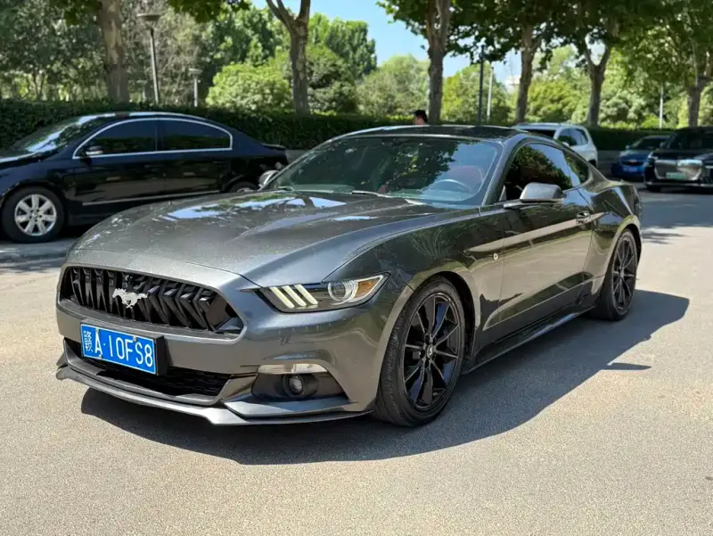 Ford Mustang, 2015