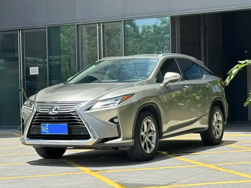 Lexus RX, 2020