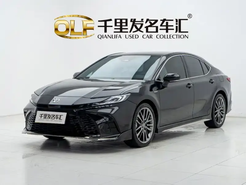 Toyota Camry, 2025