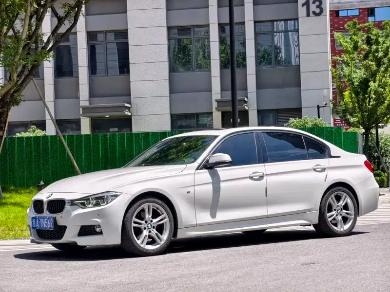 BMW 3 Series, 2019