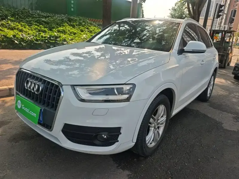 Audi Q3, 2015