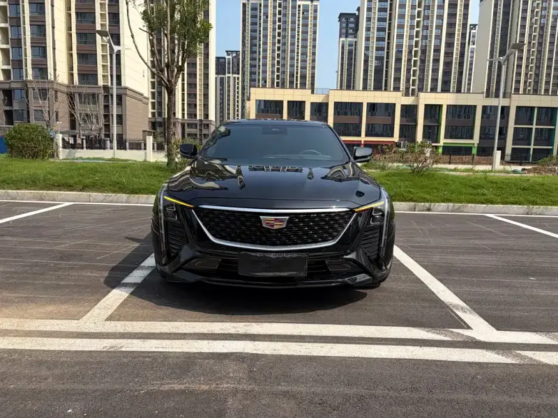 Cadillac CT5, 2025