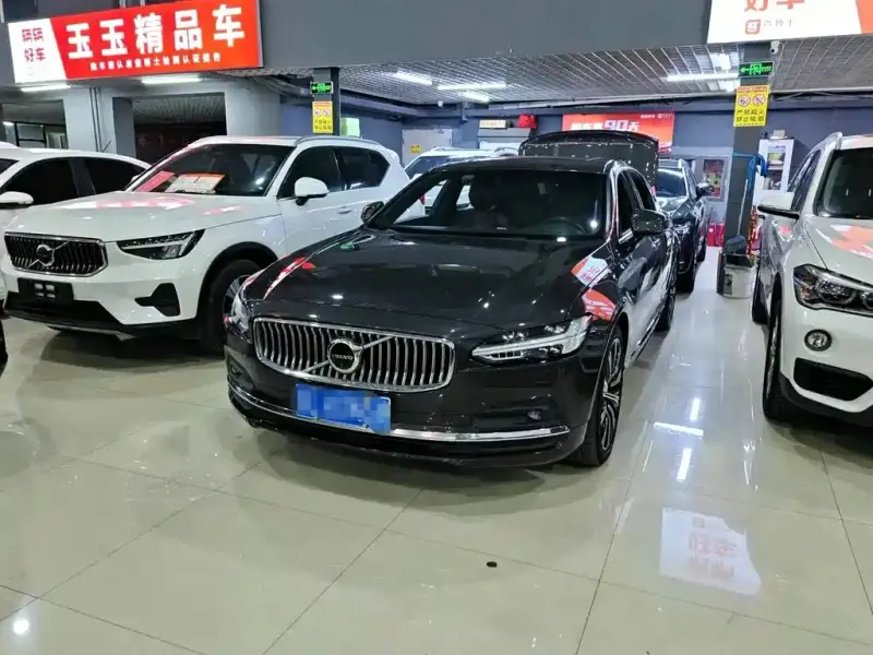 Volvo S90, 2020