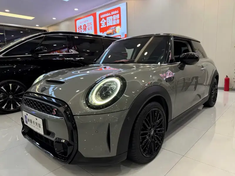 MINI Mini, 2021