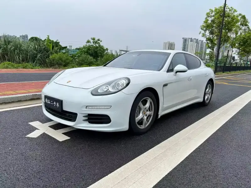 Porsche Panamera, 2014